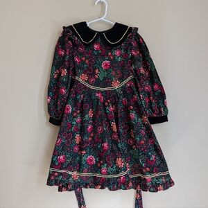 Vintage girls dress